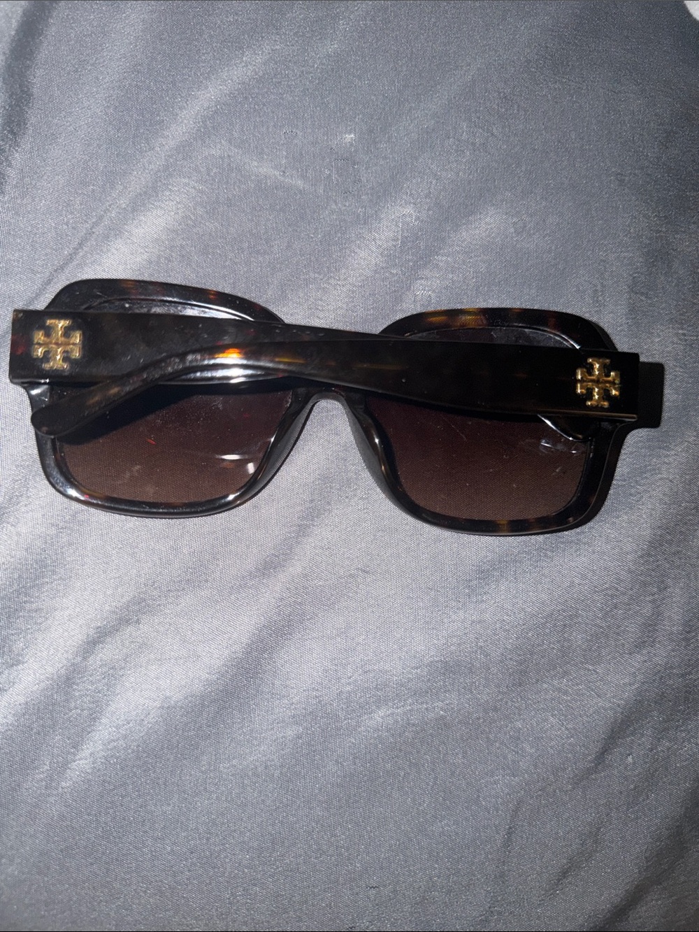Tory Burch Women’s Tortoiseshell Sunglasses with Brown Gradient Lenses